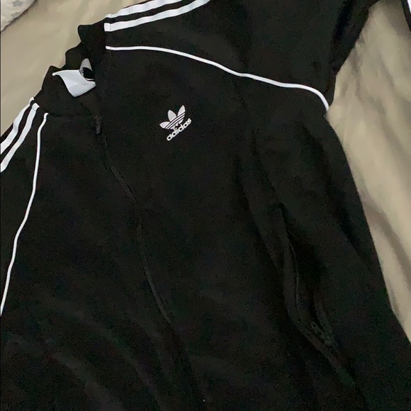 BRAND NEW! ADIDAS SWEATER! - Picture 4 of 5